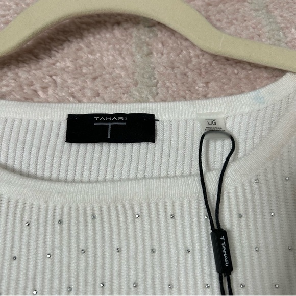 T Tahari Off White Knit Silver Rhinestone Sweater Size Large Holiday Winter Fall - Picture 3 of 14